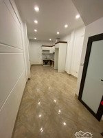 cho thuê nhà pl ngõ 175 lạc long quân dt 45m x 5 tầng, 6pn giá 13tr/th