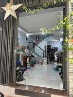 bán nhà 2 tầng 4,4x8,3 (33m2) phan văn trị