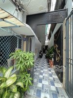 quận 6, nhà đẹp sân to hẻm xe hơi nguyễn văn luông, phường 12, nở hậu nhẹ, 3 tầng hoàn công đủ