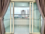chung cư âu cơ tower quận tân phú 2 phòng ngủ sổ hồng sẵn bán gấp. lh 