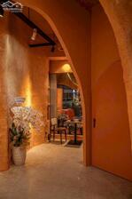 CHO THUÊ NHÀ NGUYÊN CĂN 2 MẶT TIỀN + HẺM SAU – TRẦN HƯNG ĐẠO, QUẬN 1 