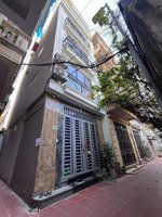 lĩnh nam nhỉnh 8tỷ tí thôi nhà xây 5t lô góc 2 mặt thoáng lừng lững bề thế.