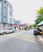 bán nhà 3 tầng mặt đường phương khê 100m2 giá chỉ hơn 6 tỷ. kinh doanh buôn bán thoải mái