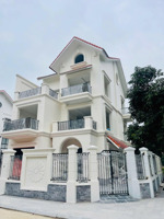 nhỉnh 10 tỷ, bt song lập, xây 3 tầng, kđt quang minh mặt tiền 10m - vị trí đẹp - đường lớn