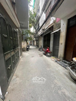 chỉ 5 tỷ - nhà đẹp tây hồ - ngõ ba gác phi - một ngoặt ra phố - 50m ra ô tô tránh