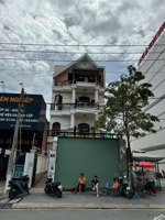mặt bằng cách mạng tháng 8. gần ngã 6, chùa bà, chợ thủ dầu một chỉ 300m, 7x30 4 tầng