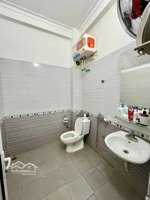 chính chủ cho thuê cc 2 ngủ 1 vs