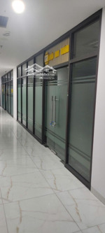 cần bán căn thương mại tầng 3 phương đông green số 1 trần thủ độ, dt 148m giá 8.3 tỷ. lh 