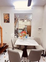 bán nhà riêng phố hàng buồm, hoàn kiếm 4 tầng 3 ngủ, mặt 4m ở siêu thoáng hiếm có trên phố cổ