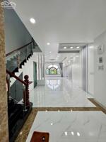 Cho thuê nhà 1 trệt 3 lầu sân thượng mặt tiền ĐL Đông tây giá 25 triệu