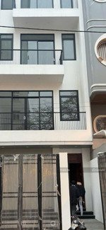 cho thuê nguyên căn 126m2 5t thang máy, liền kể kđt sài đồng jardin văn phòng , công ty