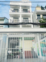 bán căn hộ dịch vụ 193m2/6tầng/130tr/1th mặt tiền đường. linh chiểu, thủ đức