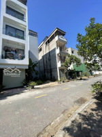 việt hưng - đất 100m2, mt 5m - ô tô thông - hơn 13 tỷ - cạnh trường học - chợ