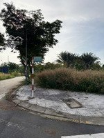 cho thuê đất trống 2khu gần, 8.200m2 và 3.100m2 khu cát lái, trường đại học umt