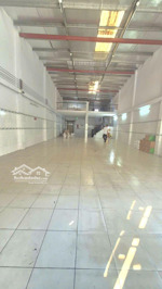 kho xưởng nền gạch men co văn phòng gia 24 triêu