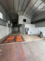 cho thuê kho xưởng đẹp 160m2 + gác xép vp, chỗ ở, có điện 3fa tại giải phóng, hoàng mai, hà nội