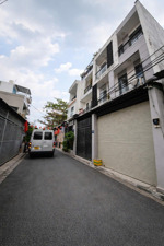 cần bán ngang 6m mặt tiền đường đối diện vạn phúc city 76m2 giá 8 tỷ