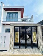nhà mặt tiền 150m2 nguyễn chí thanh giá 2ty4 thủ dầu một bình dương