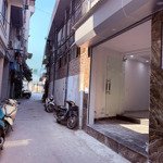 chính chủ cho thuê nhà nguyên căn nguyễn hoàng mới xây ô tô đỗ cử