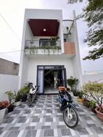 CHỊ GÁI EM CẦN BÁN CĂN NHÀ LẦU GẦN PHỐ ĐI BỘ BỬU LONG MỚI