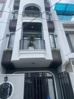 siêu phẩm sơn trà - 2 phút đi bộ ra biển mỹ khê - nhà 4 tầng có bể bơi sang trọng