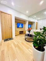 Bán căn hộ tập thể Thái Thịnh, Vĩnh Hồ, Đống Đa, 2 ngủ, 2vs, nhà đẹp ở luôn, ô tô đỗ