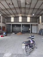 cho thuê nhà xưởnng duong công khi tân hiệp hóc môn, dt xưởng 400m2, giá 21tr/tháng