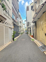 bán nhà hxh 5m cửu long p2 - kế bên sân bay tsn, 5.8x11m [vuông vức] 3 tầng. giá 11.5 tỷ tl