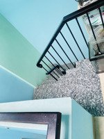 bà hạt phường vườn lài q10 diện tích 3.1mx13m giá 8.9 tỷ hẻm xe hơi đậu cửa.