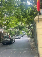 cần bán nhà phân lô, ôtô tránh, kinh doanh, phố lạc long quân, dt 58m x 5 tầng, mt 5m,cách phố 20m