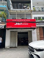 lô góc, nở hậu 4.5m. hẻm xe tải. gần mặt tiền đường. khu vực lịch sự, an ninh, sạch sẽ.