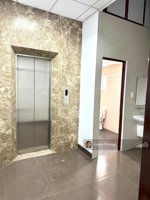 bán gấp tòa nhà mặt tiền hoàng diệu, phú nhuận - dt 9x30m, hđt 200tr, giá 126 tỷ