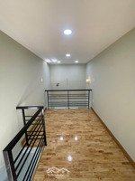 hẻm ba gác nguyễn thái sơn, 5 căn ra hẻm xe hơi, trệt lầu, lủng, 28m2, ngang 4 dài 7m, 4.2 tỷ tl