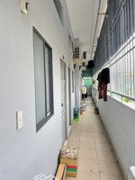 bán nhà 4 tầng, đang kinh doanh căn hộ dịch vụ 16 phòng, doanh thu 50tr, trung tâm q7, giá 11 tỷ x