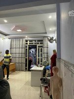 ngay chợ lạc quang 85m2 đường oto 4 chỗ thông - ngang 5 cực hiếm chỉ hơn 5ty