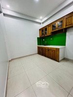 bán gấp nhà 3 tầng, 40m2, 4pn, tại huỳnh tấn phát, tân thuận tây, quận 7, chỉ 3,9 tỷ