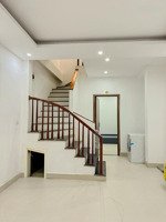 hấp dẫn! hồ tùng mậu 58m2*3t, mặt tiền 4.5m, 20m ra ô tô, dân xây chắc chắn, sổ vuông đẹp, 9.1 tỷ