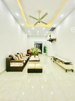 bán nhà lê thanh nghị, 45m2, 9,2 tỷ, 5 tầng, 20m ra ô tô, sổ đỏ chính chủ, đẹp, mặt tiền rộng