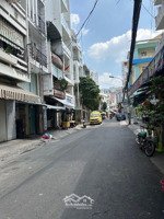 nhà mới vào ở ngay gẩn hẻm xe hơi khu vip tân bình chỉ hơn 3 tỷ