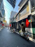 chủ gấp bán giảm giá cực mạnh nhà quận tân bình 77m2 chỉ còn đúng 9 tỷ