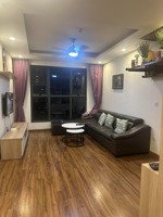 chính chủ bán 1 ngủ,1 wc full nội thất chỉ 5,2 tỷ. lh: 0343,202.831