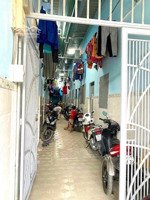 cần tiền bán gấp dãy trọ đang cho thuê kín 36tr/tháng ở lai uyên ngay tthc bàu bàng giá chỉ 860tr