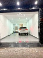 bán nhà ngọc lâm - khu vực hiếm lô góc - ô tô 7 chỗ vào nhà - thang máy