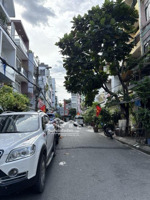 bán nhà đường 3 tháng 2 quận 10 - hẻm xe hơi thông - khu phân lô. dt 51m2 - 2 tầng - giá chỉ 9 tỷ