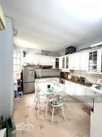 (021)căn hộ 98m - trung hòa nhân chính tầng 9 view đẹp 3pn rộng rãi sổ đỏ chính chủ giữa trung tâm