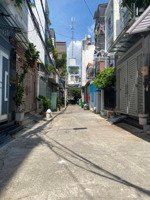 nhỉnh 8 tỷ. nhà vừa ở vừa có dòng tiền. sát mt nguyễn lương bằng với phạm hữu lầu q7. 5 x 18 90m2