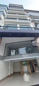 cho thuê nhà nguyên căn mặt phố kinh doanh, 7 tầng thang máy thông sàn hồng tiến , long biên giá 32