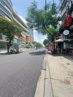 mặt phố vip ba đình - 2 thoáng vĩnh viễn- building 8 tầng + 1 hầm - kd vô địch dòng tiền đỉnh