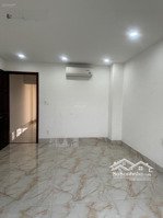 chính chủ cho thuê nhà đường bùi tá hán, an phú an khánh q2. 35tr/tháng, hầm 3 lầu. 
