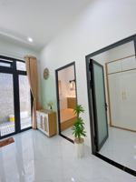 nhà đẹp hoàn công mới đẹp, hẻm 44 kế đường cmt8 đối diện trường cđ kỹ thuật ct